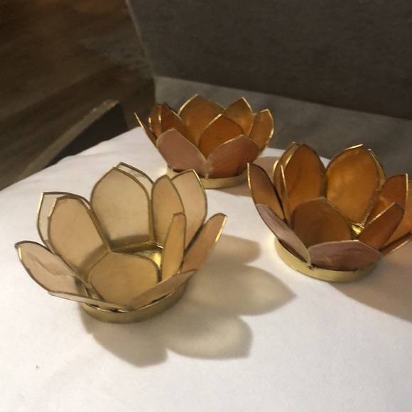 Capiz Shell Tea Light Holder Set of 3 - Picture 2 of 7